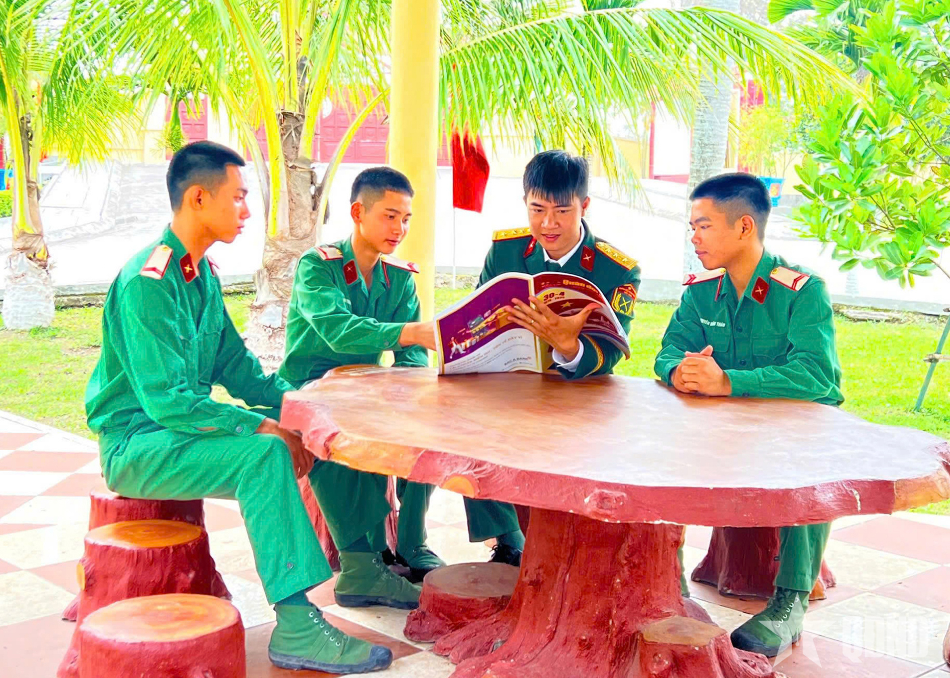 Lắng đọng những kỷ niệm đẹp trong đời quân ngũ