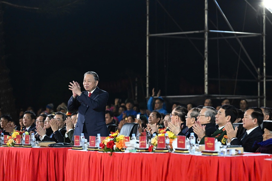 CẬP NHẬT: Chương trình cầu truyền hình kỷ niệm 85 năm Ngày Bác Hồ về nước trực tiếp lãnh đạo cách mạng Việt Nam