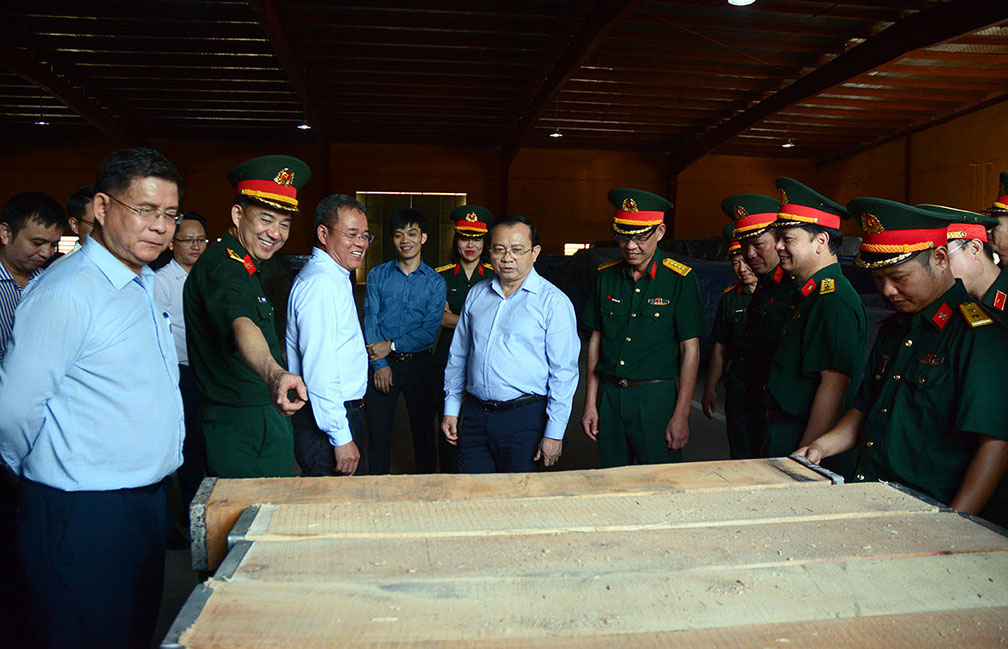 Bộ Tài chính kiểm tra công tác dự trữ quốc gia tại một số đơn vị phía Nam