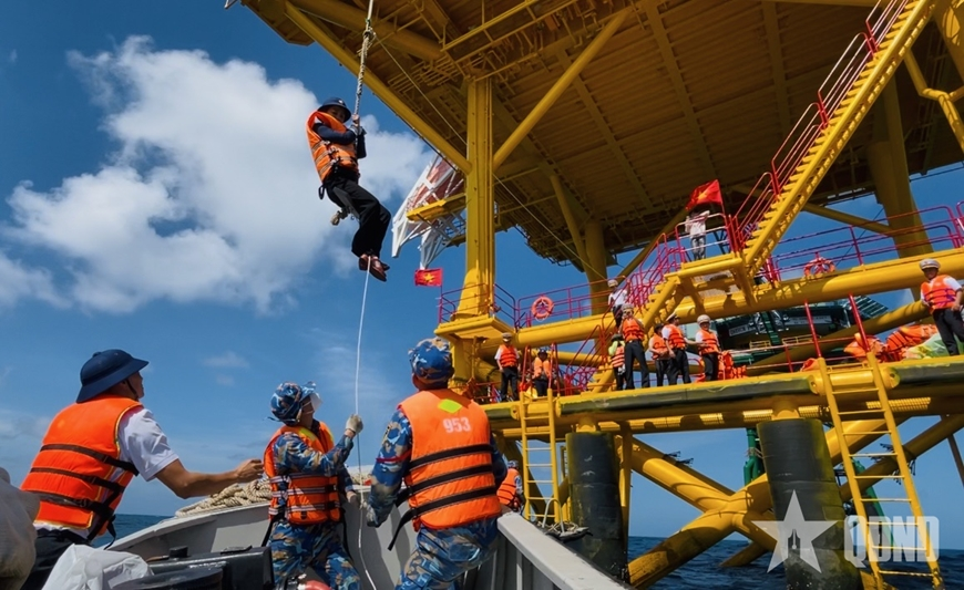 Vùng 2 Hải quân: Hành trình đem Tết đất liền ra miền biển, đảo