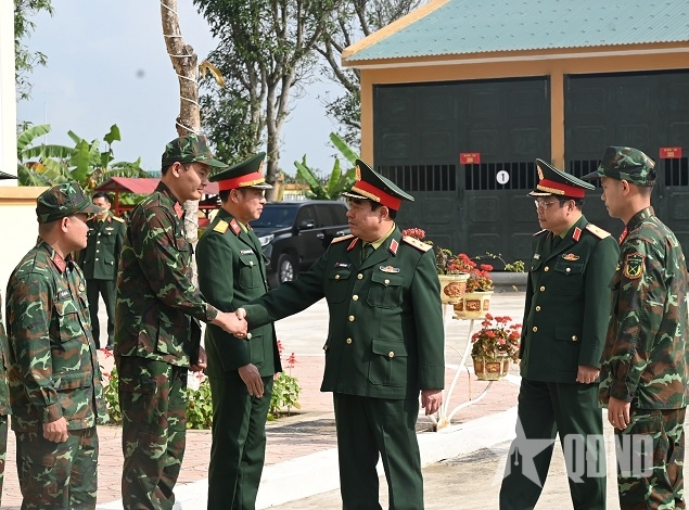 Các đơn vị thuộc Quân khu 4 tăng cường phối hợp, bảo đảm an toàn tuyệt đối tình hình địa bàn

