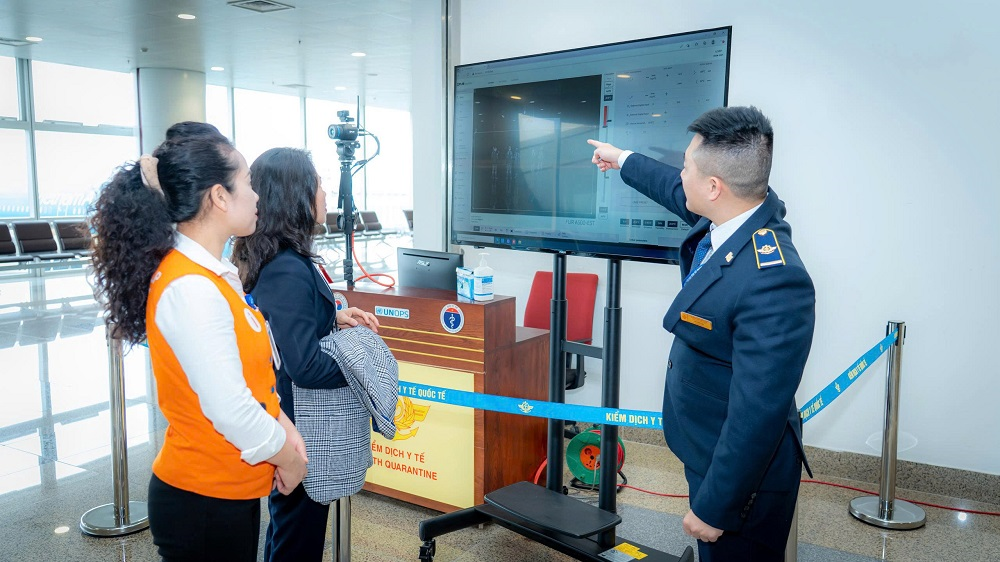 Virus Nipah: Hiếm gặp, nguy hiểm và không được phép chủ quan