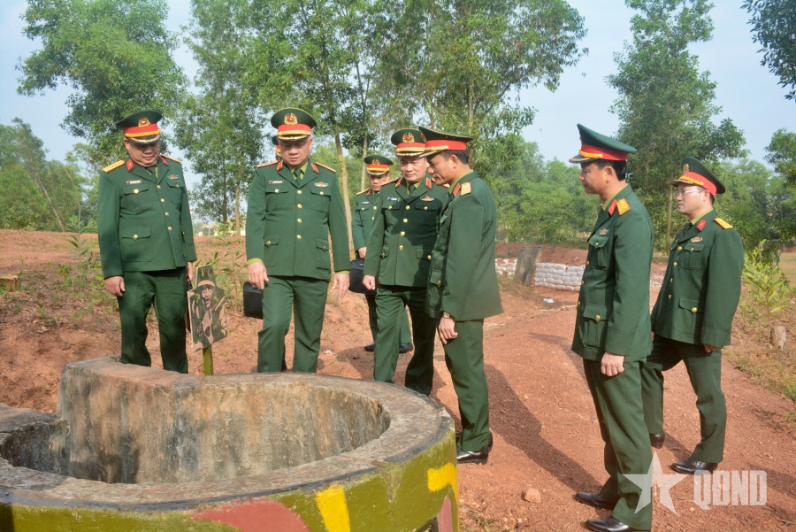 Thượng tướng Nguyễn Quang Ngọc: Trung đoàn 18 (Sư đoàn 325) nâng cao sức mạnh chiến đấu, xử trí linh hoạt các tình huống
