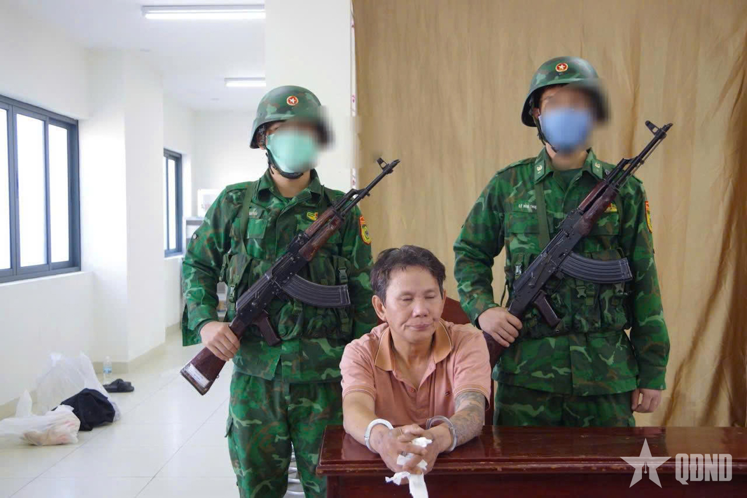 Bộ đội Biên phòng tỉnh Khánh Hòa bắt 2 đối tượng mua, bán chất ma túy