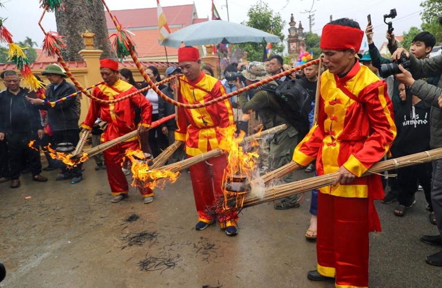 X&acirc;y dựng hệ sinh th&aacute;i lễ hội bền vững