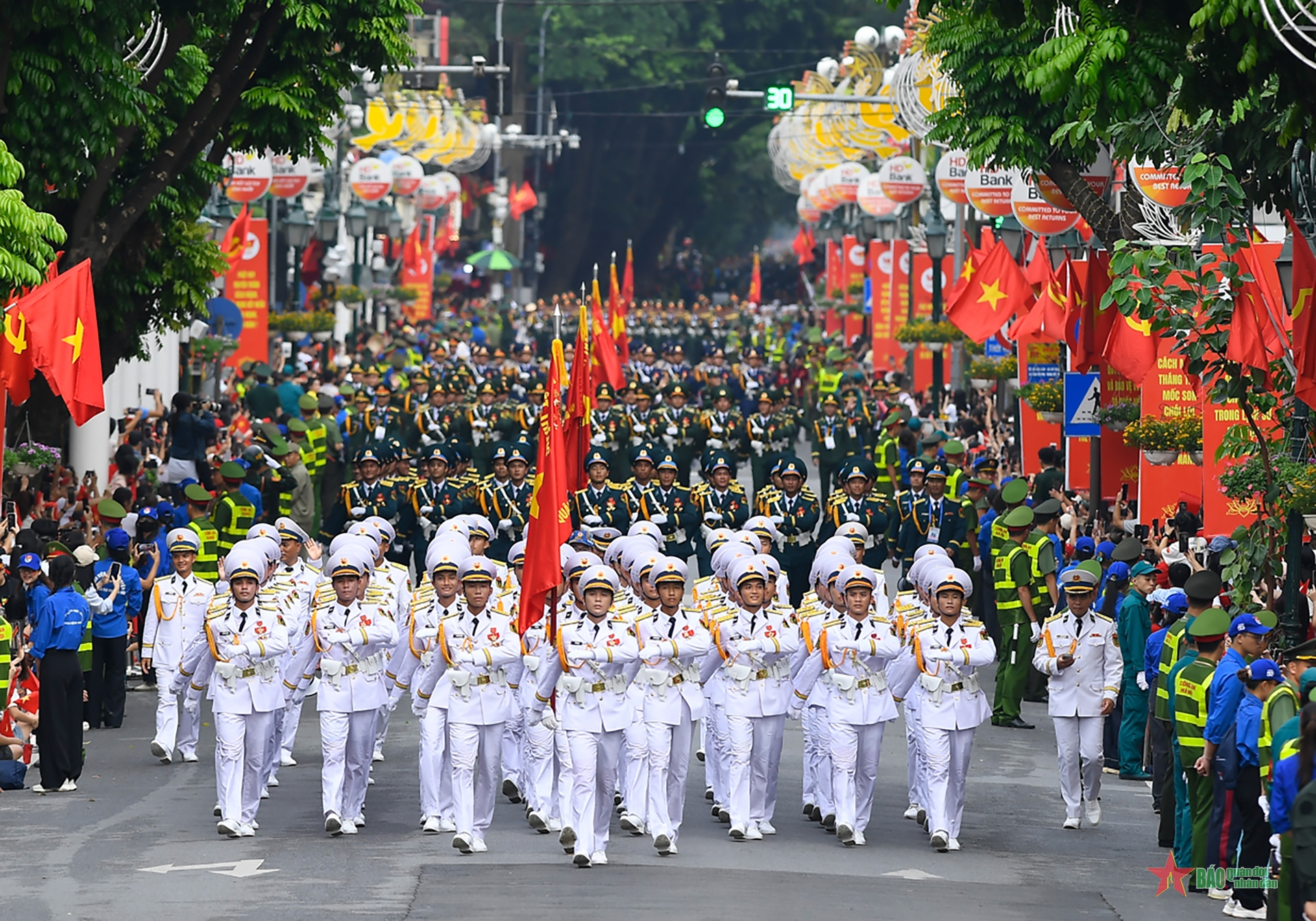 Tư tưởng Hồ Chí Minh về công tác cán bộ và quy trình công tác cán bộ trong thu hút, trọng dụng nhân tài quân đội hiện nay