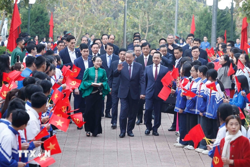 Tổng Bí thư Tô Lâm dự khánh thành Nhà tưởng niệm Chủ tịch Hồ Chí Minh tại Di tích Đồi E2 (Điện Biên)