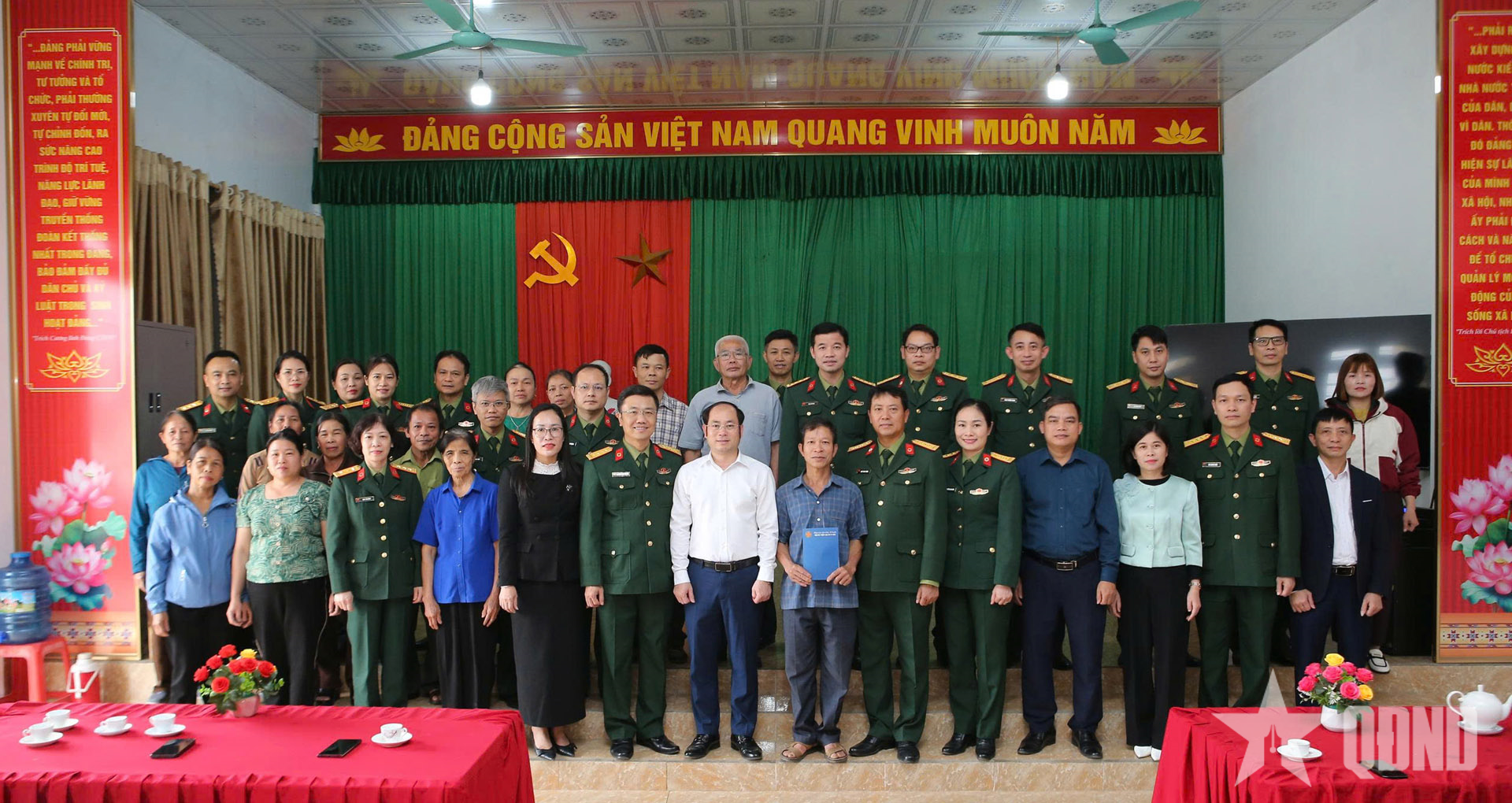 Bệnh viện Quân y 354 thăm, tặng quà tri ân nhân dịp Tết Nguyên đán Bính Ngọ 2026