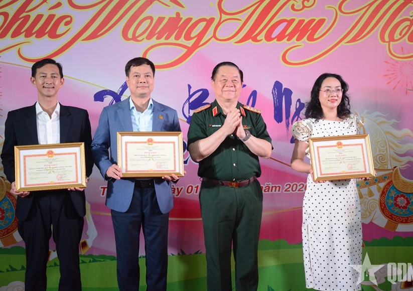 Tổng cục Chính trị tổ chức gặp mặt các cơ quan, đơn vị tại TP Hồ Chí Minh
