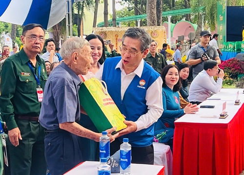 “Ký ức người lính” trong mùa xuân đất nước