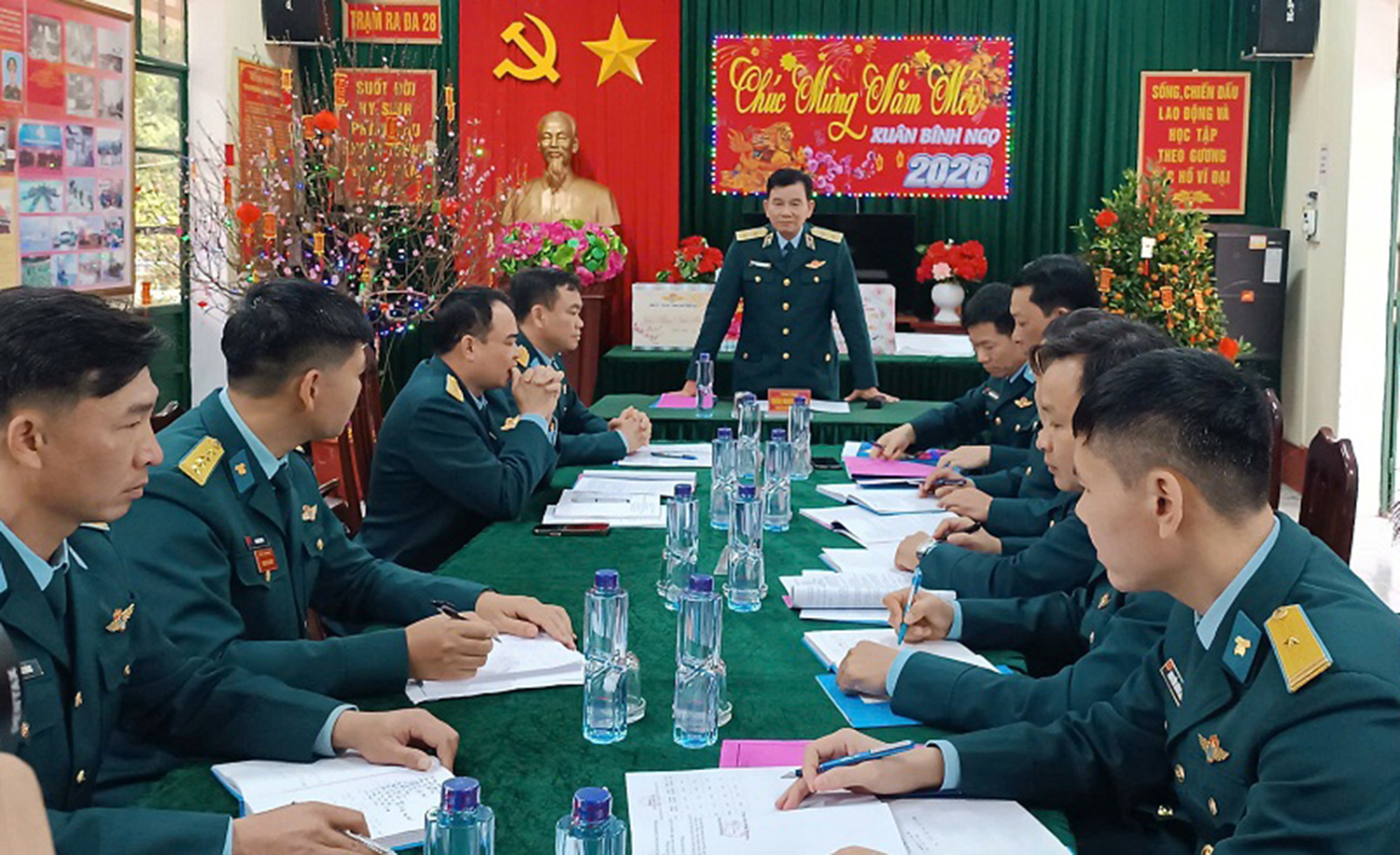 Trung tướng Trần Ngọc Quyến kiểm tra, chúc Tết tại Sư đoàn 363