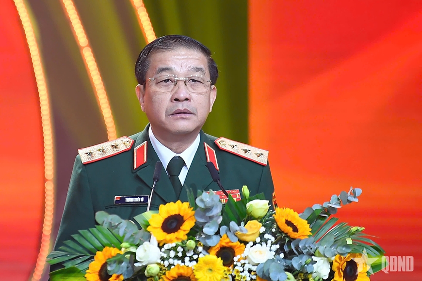 Tổng kết v&agrave; trao giải Cuộc thi b&aacute;o ch&iacute; viết về Đảng quang vinh, B&aacute;c Hồ vĩ đại với chủ đề 