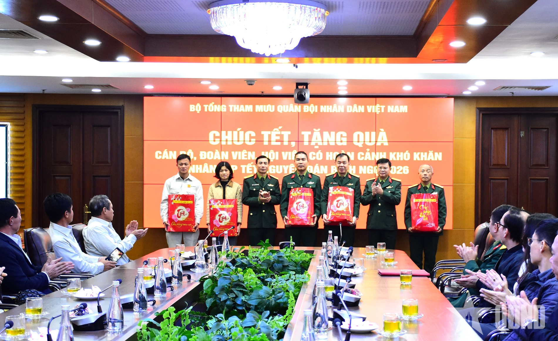 Bộ Tổng Tham mưu: Tặng quà, động viên đoàn viên, hội viên dịp Tết Nguyên đán Bính Ngọ 2026