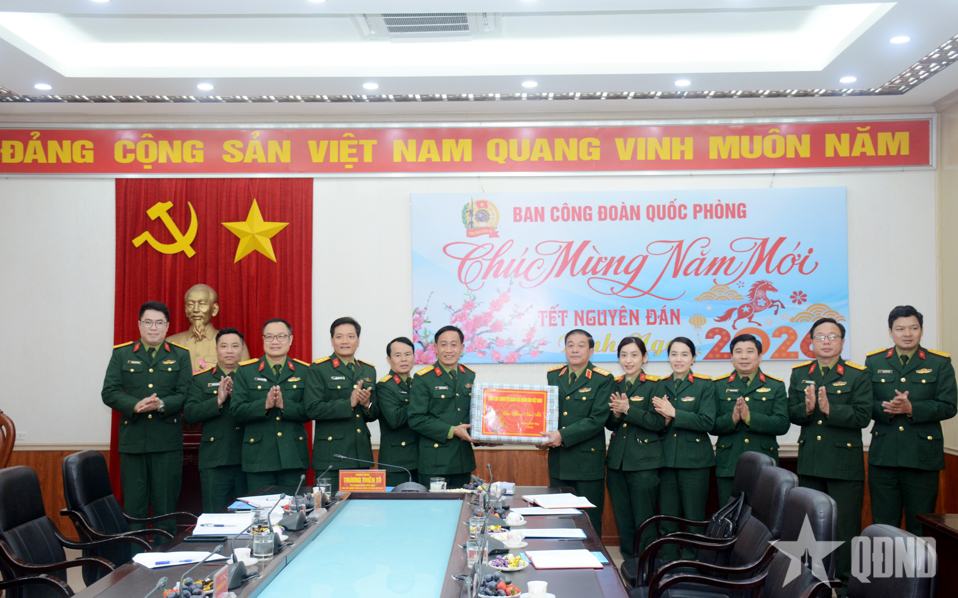 Thượng tướng Trương Thiên Tô thăm, chúc Tết một số cơ quan thuộc Tổng cục Chính trị