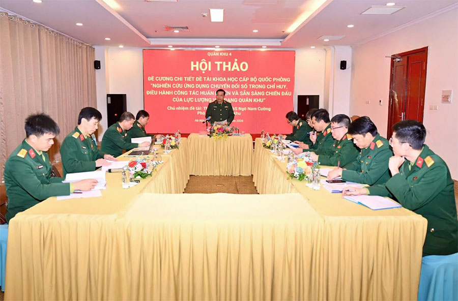 Quân khu 4: Ứng dụng chuyển đổi số trong chỉ huy, điều hành huấn luyện và sẵn sàng chiến đấu