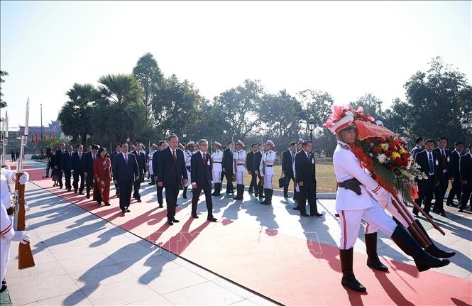 Lễ đ&oacute;n trọng thể Tổng B&iacute; thư T&ocirc; L&acirc;m tại thủ đ&ocirc; Vi&ecirc;ng Chăn (L&agrave;o)