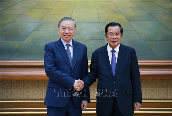 Quốc yến chào mừng Tổng Bí thư Tô Lâm và đoàn đại biểu cấp cao Việt Nam thăm cấp Nhà nước Vương quốc Campuchia