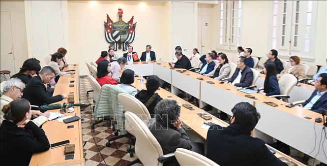 Tiếp tục vun đắp tình đoàn kết, hữu nghị đặc biệt Cuba-Việt Nam
