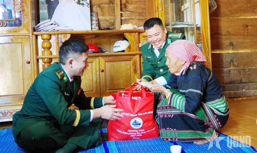 Xây dựng “thế trận lòng dân” nơi biên cương Tổ quốc