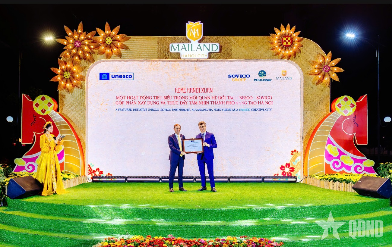 Đường hoa Home Hanoi Xuan 2026 khai mạc tại Mailand Hanoi City, đón nhận Chứng nhận của UNESCO