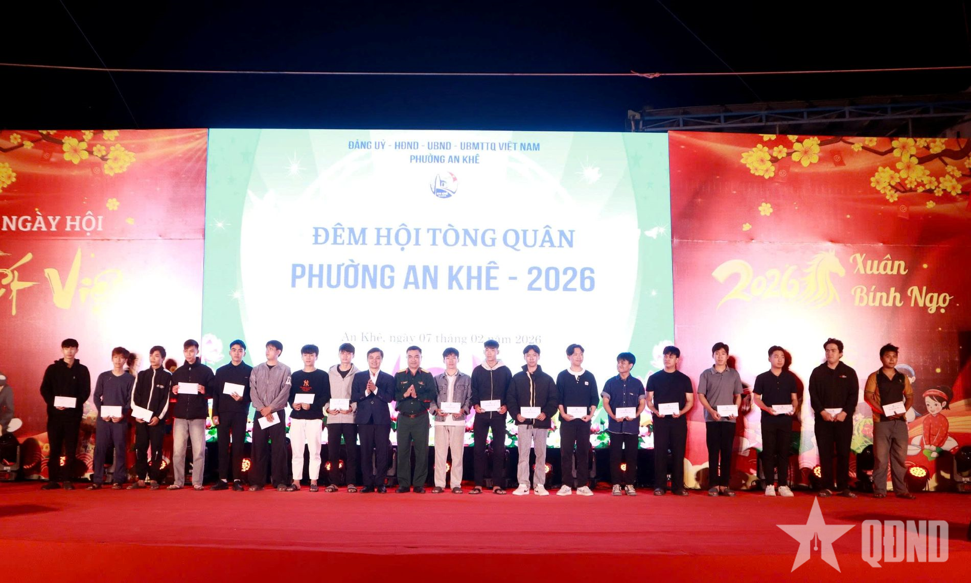 Đà Nẵng: 5 cặp anh em ruột tình nguyện nhập ngũ 