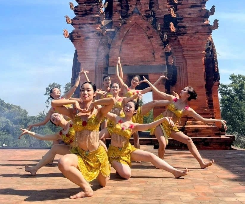 “Huyền sử Việt” tái hiện bản sắc văn hóa Việt qua nghệ thuật múa