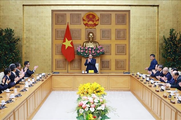 Thủ tướng Phạm Minh Chính làm việc với đoàn 37 doanh nghiệp JCCI Nhật Bản