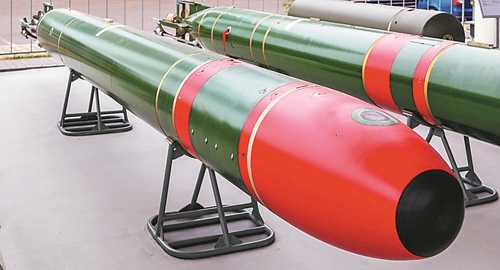 Ngư lôi điện: Mũi tên ngầm dưới nước