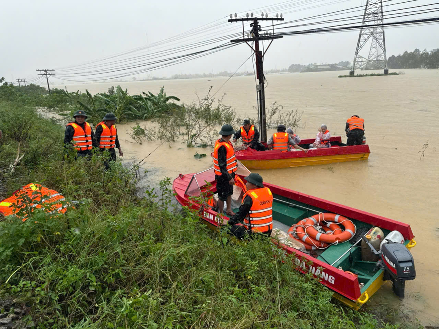 Lực lượng vũ trang Quân khu 5: Phòng thủ dân sự với tinh thần chủ động, từ sớm, từ xa