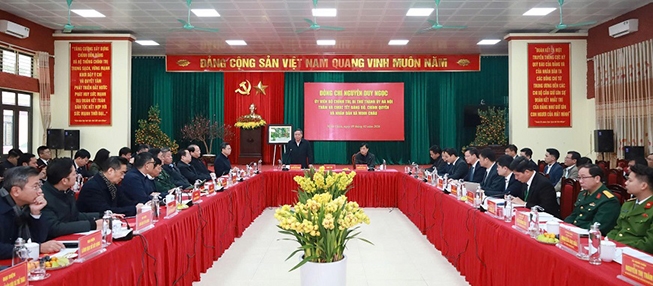 Bí thư Thành ủy Hà Nội Nguyễn Duy Ngọc thăm, làm việc với Đảng bộ, chính quyền, nhân dân xã Minh Châu