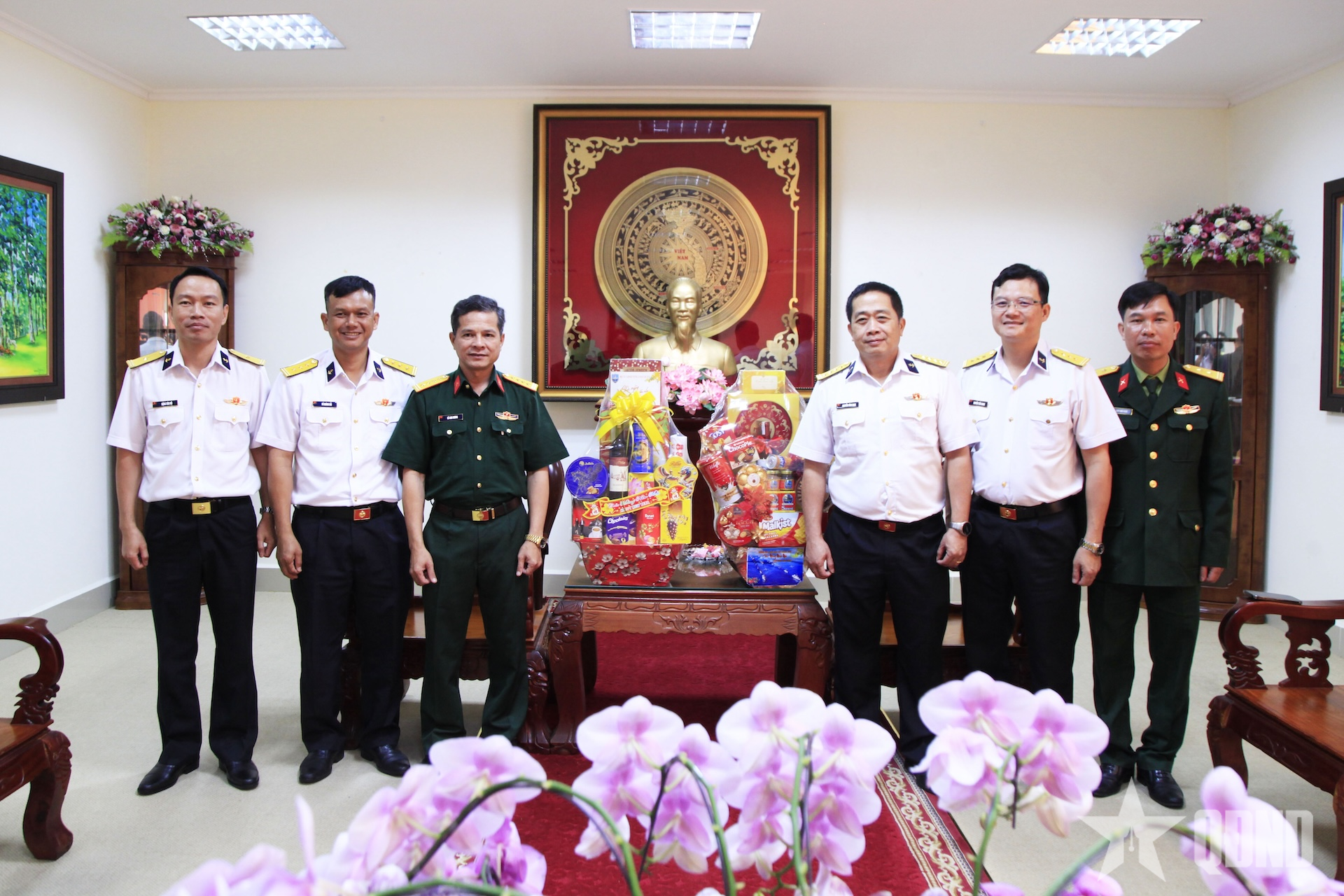 Bộ tư lệnh Vùng 4 Hải quân thăm, chúc Tết tại tỉnh Lâm Đồng