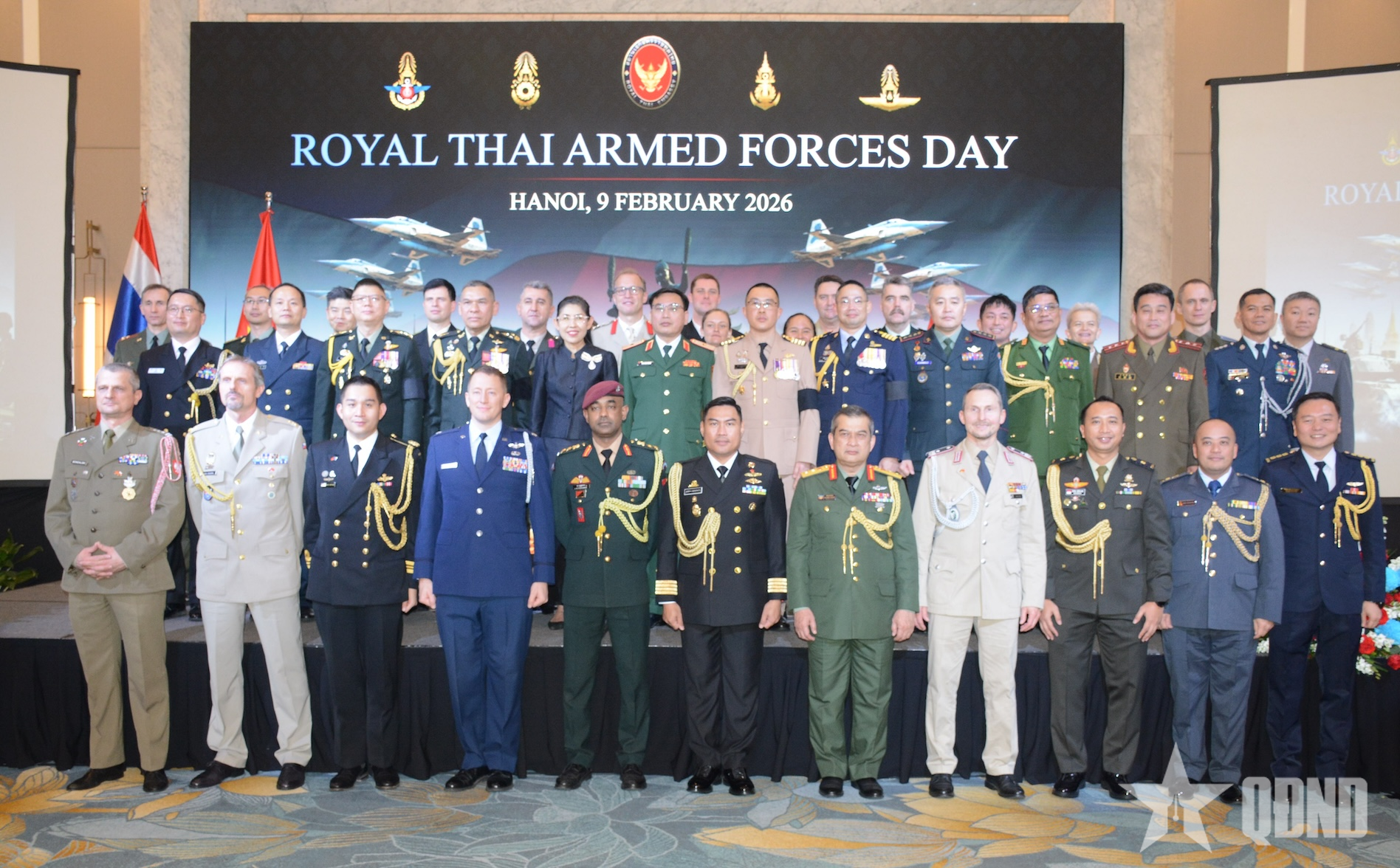 Chiêu đãi nhân Ngày truyền thống Quân đội Hoàng gia Thái Lan