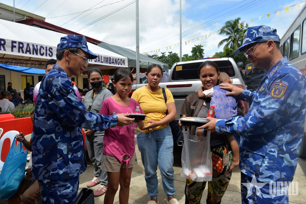 Những chuyến tàu nối tình hữu nghị