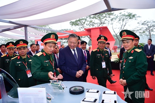 Nhà máy chế tạo chip bán dẫn và sứ mệnh tự chủ công nghệ cao