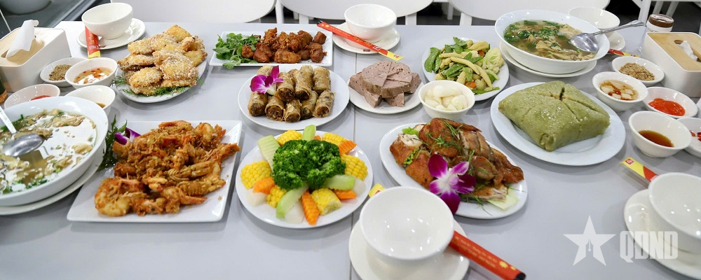 Ăn Tết sao cho nhẹ bụng, ngủ sao cho ngon?