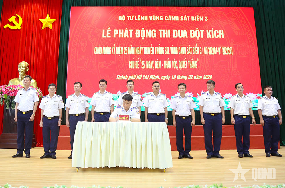 Bộ tư lệnh Vùng Cảnh sát biển 3 phát động thi đua chào mừng 25 năm Ngày truyền thống