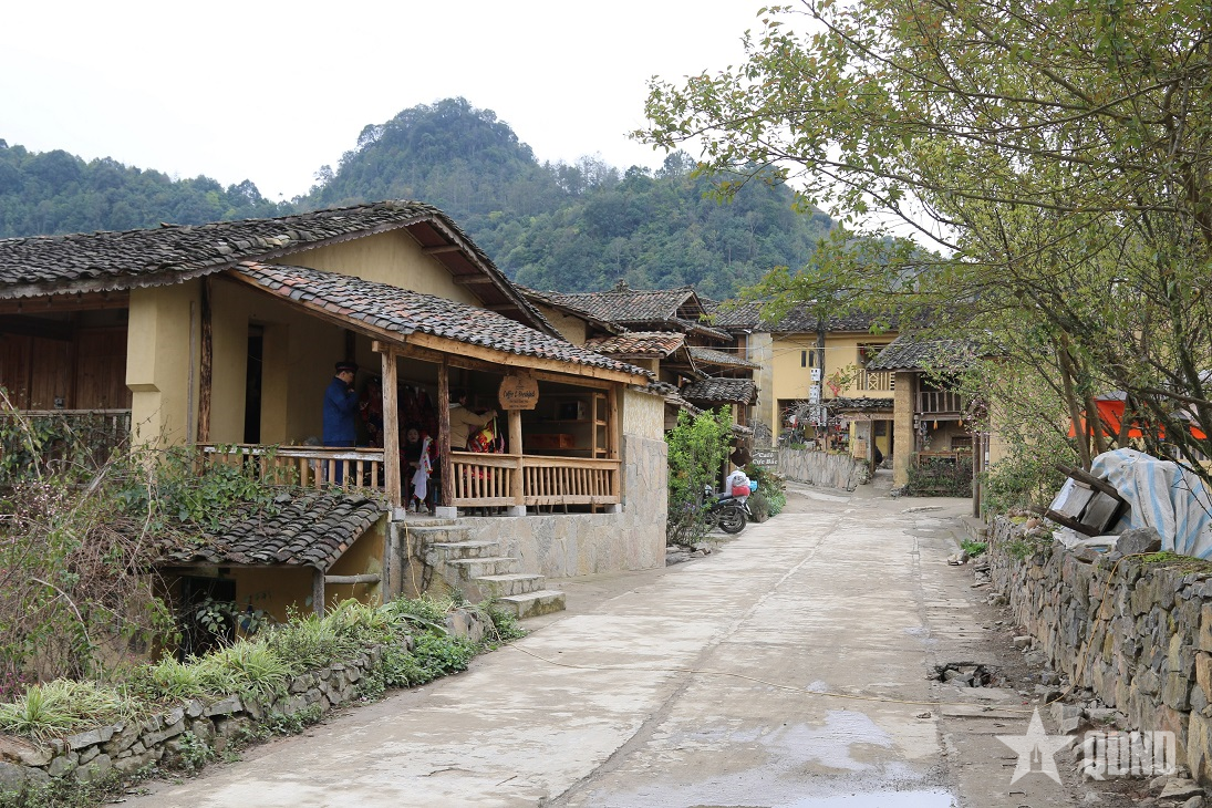 Khai thác du lịch từ văn hóa bản địa: Góc nhìn từ Tuyên Quang

​