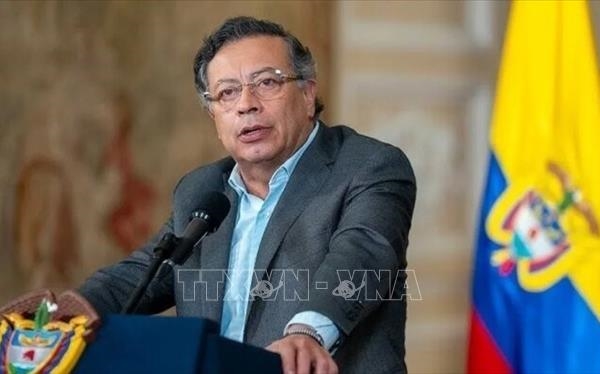 Tổng thống Colombia thoát khỏi âm mưu ám sát