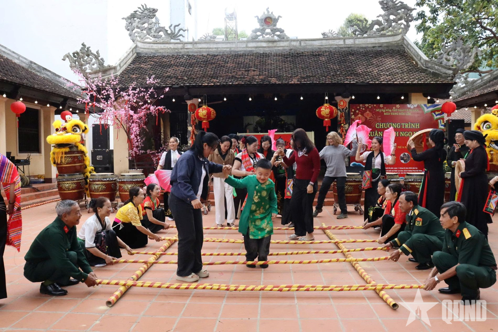 Đắk Lắk: Đình Lạc Giao gìn giữ “hồn Tết” giữa lòng phố thị