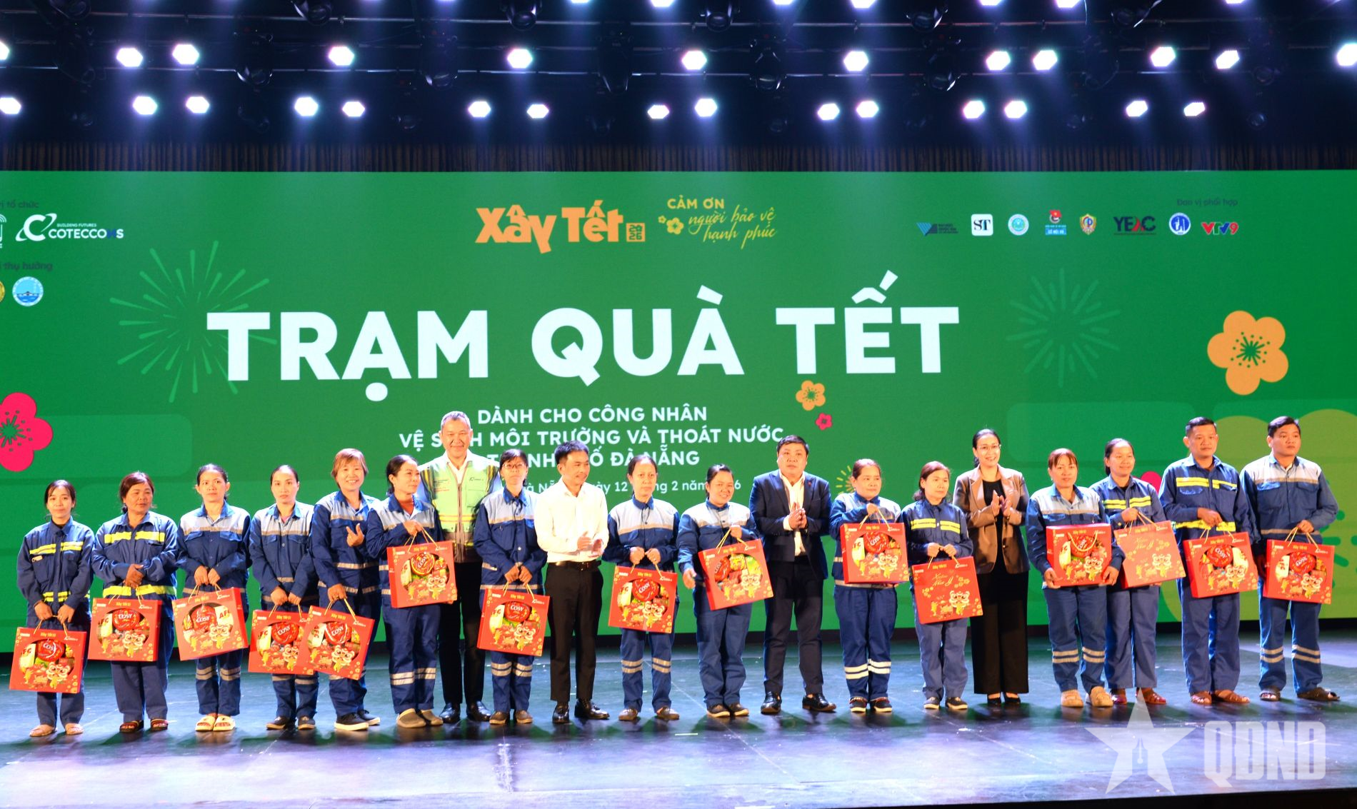 Báo Nhân Dân phối hợp tổ chức chương trình “Xây Tết 2026” cho 600 công nhân tại Đà Nẵng