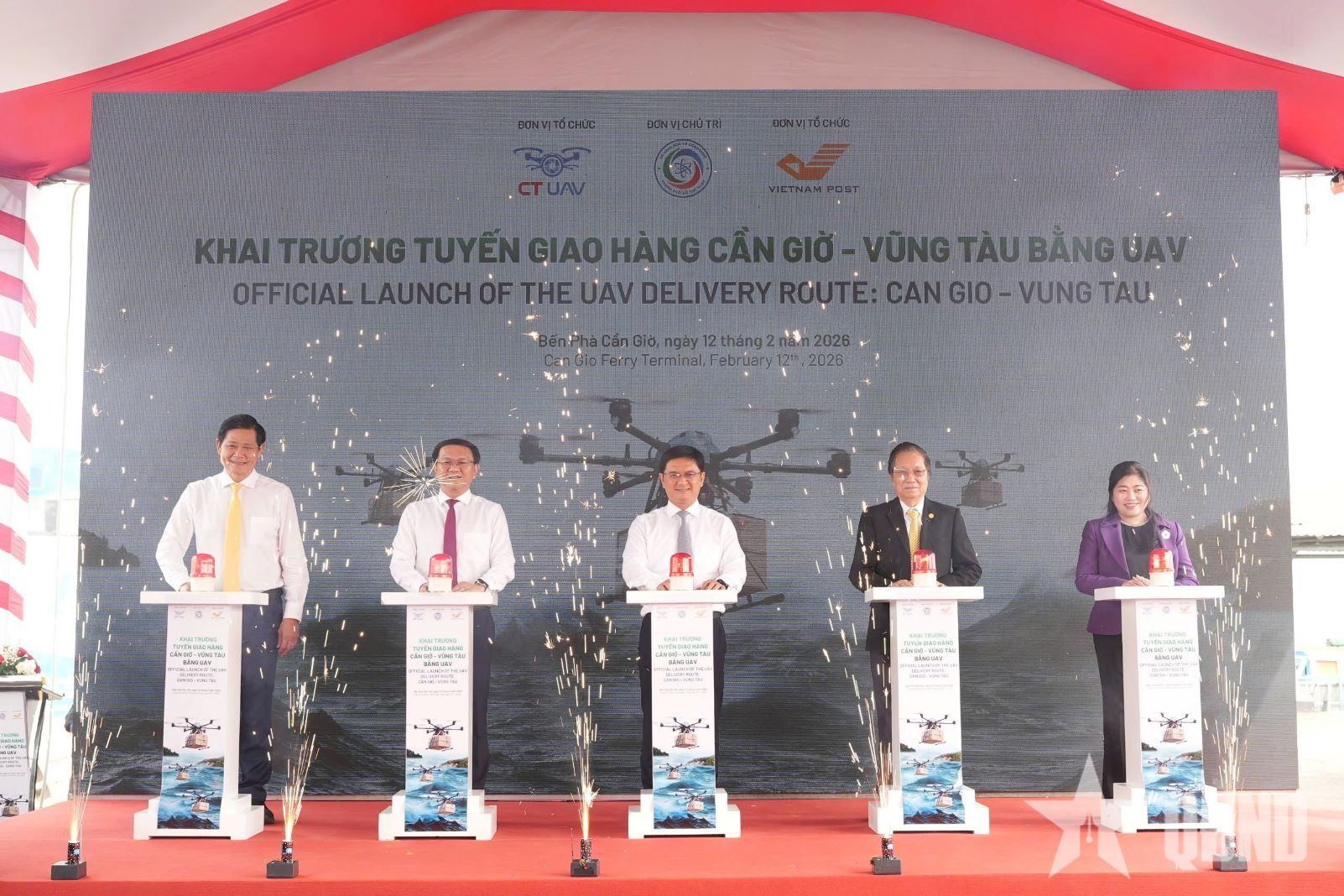 Khai trương tuyến vận chuyển bưu chính bằng thiết bị bay không người lái kết nối Cần Giờ - Vũng Tàu
