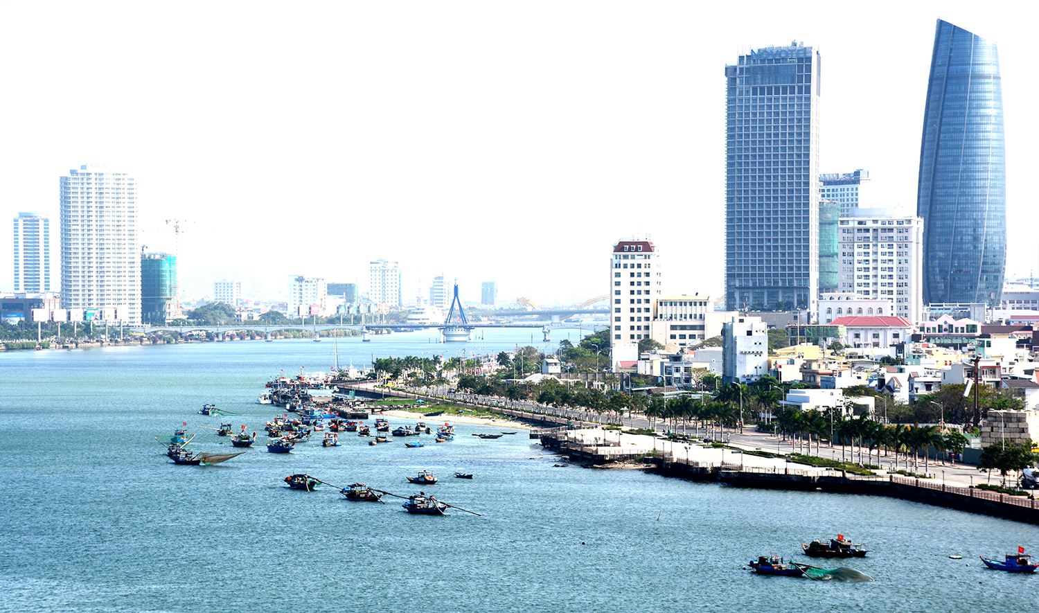 Nỗ lực đưa đất nước tiến lên trong giai đoạn mới