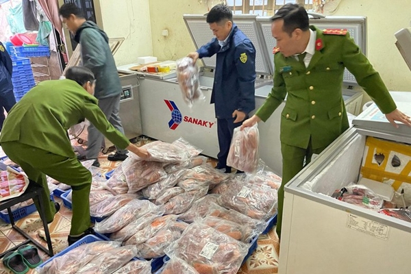 Báo động thực phẩm bẩn tấn công thị trường Tết