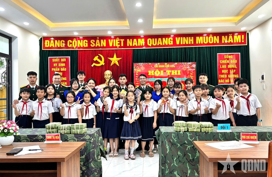 Lính thợ Kho K64 (Binh chủng Hóa học) rộn ràng chuẩn bị đón Tết