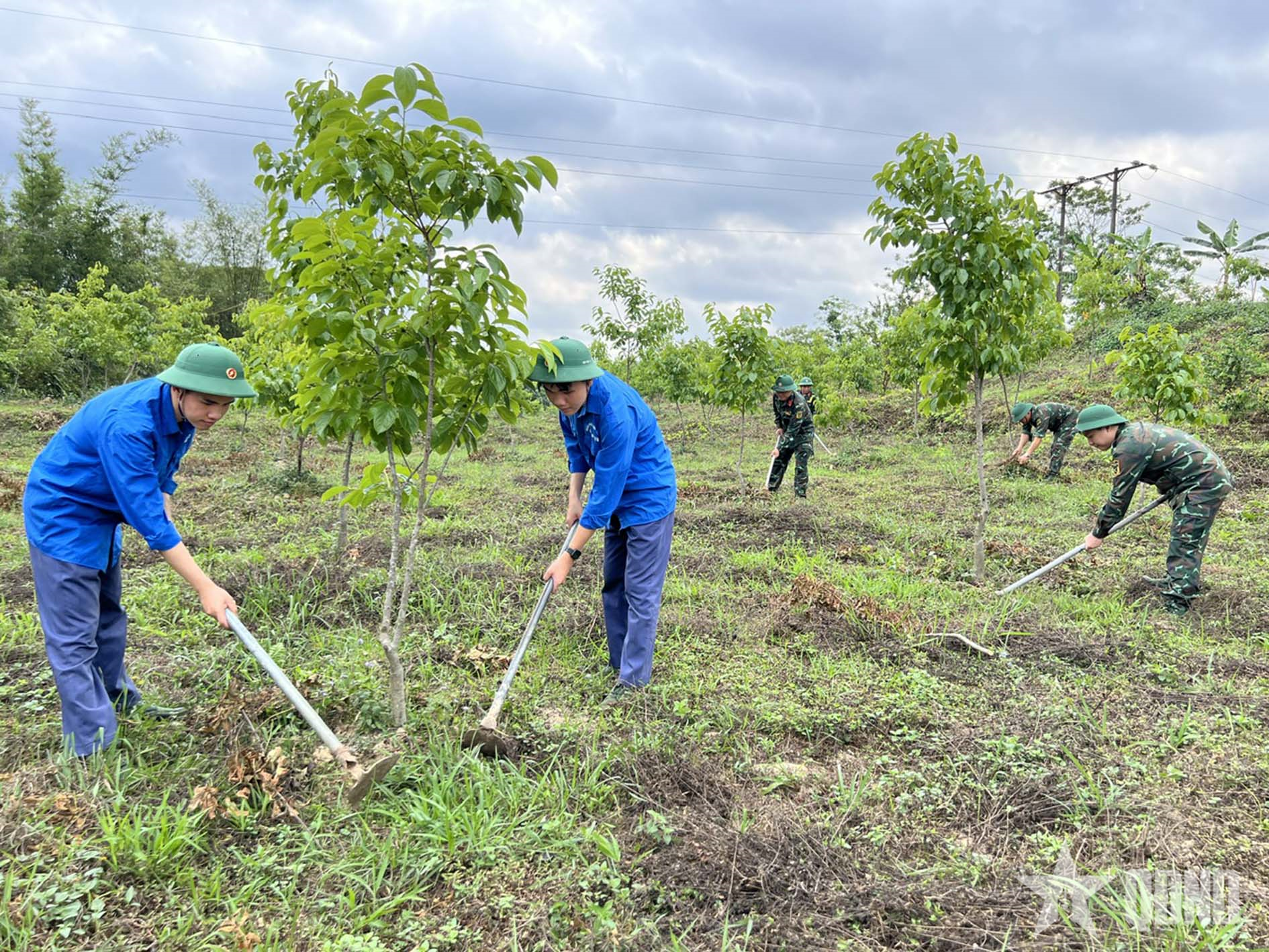 Góp sức làm đổi thay vùng biên giới