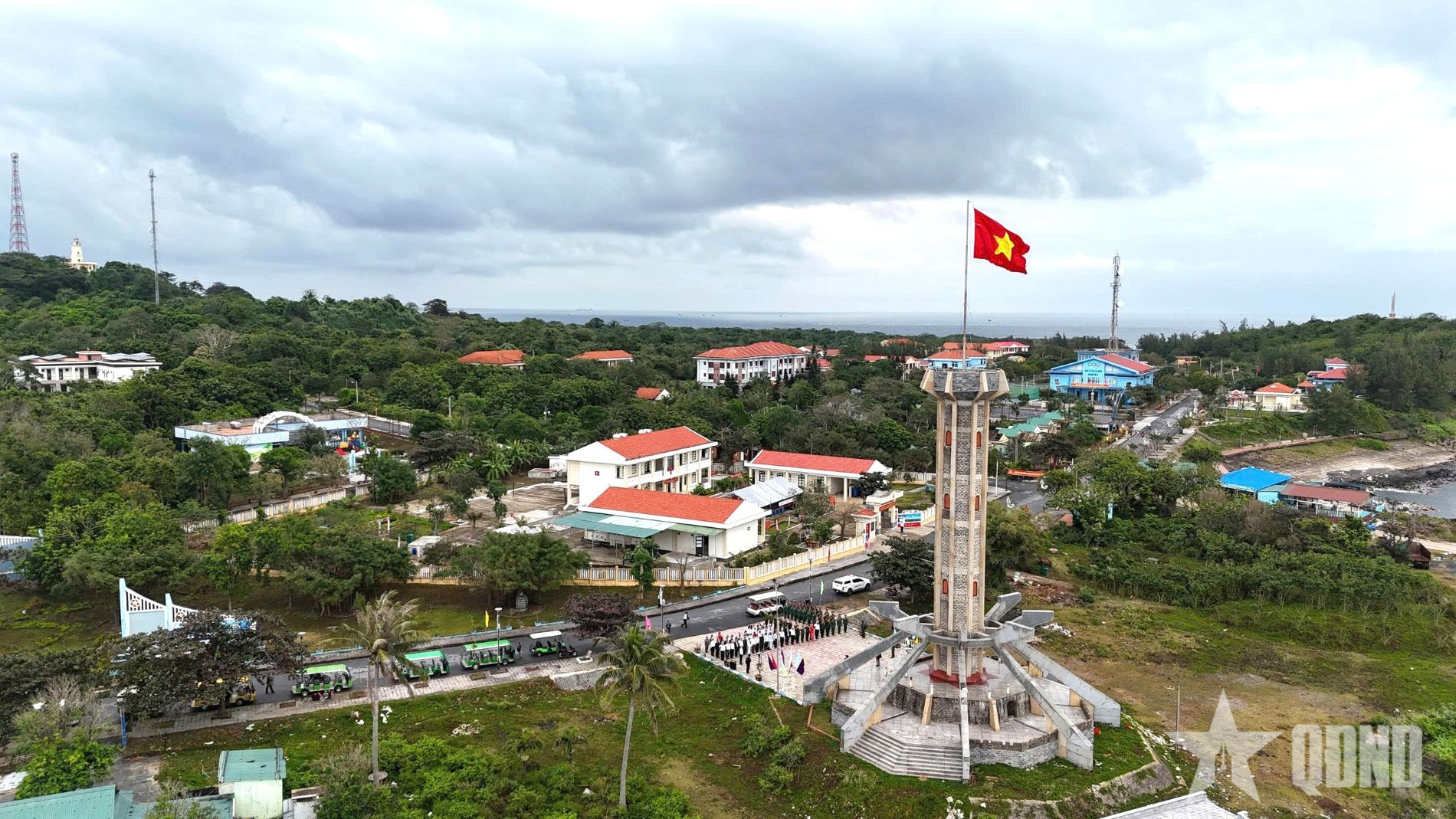 Quân dân Cồn Cỏ rộn ràng chuẩn bị đón Tết