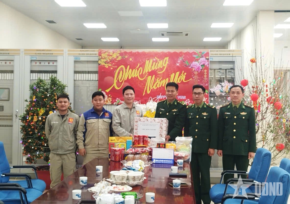 Đồn Biên phòng Cửa khẩu Săm Pun tăng cường phối hợp bảo đảm an ninh biên giới