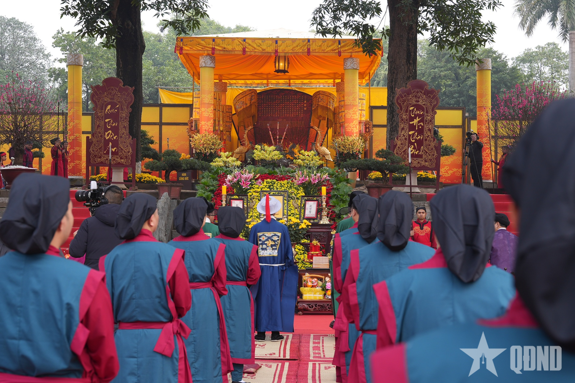 Đón năm mới qua nghi lễ “Tống cựu nghinh tân”