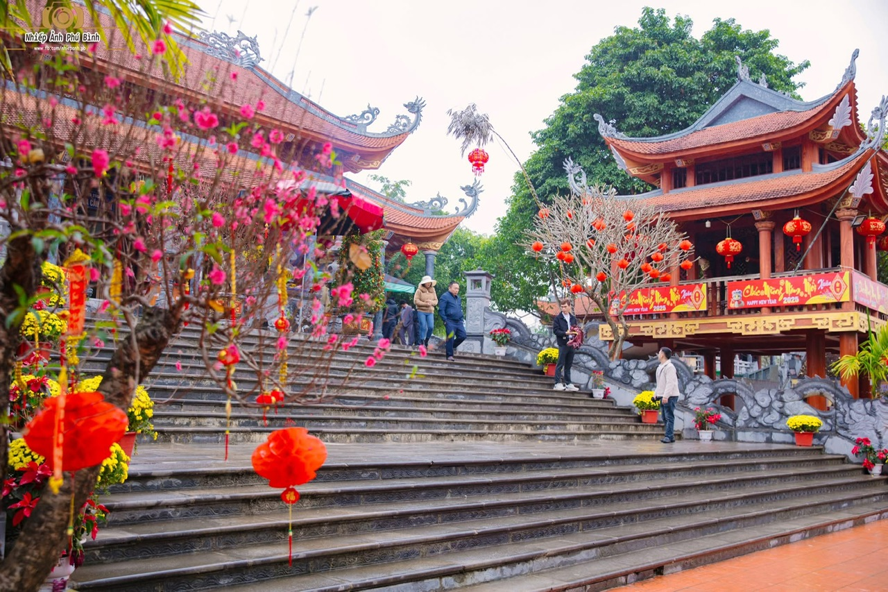 Đầu năm đi Cầu Muối, cầu đậm đà, bình an