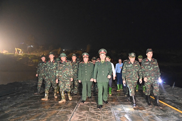 Nối nhịp nghĩa tình hai bờ sông Lô